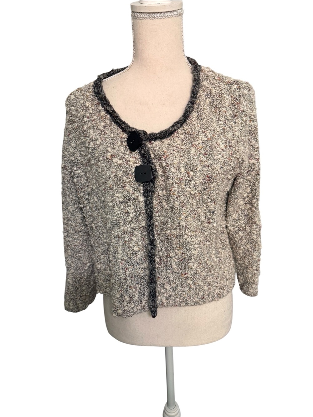 Habitat Clothes To Live In Womens Medium Boucle Knit Asymmetric Button Cardigan